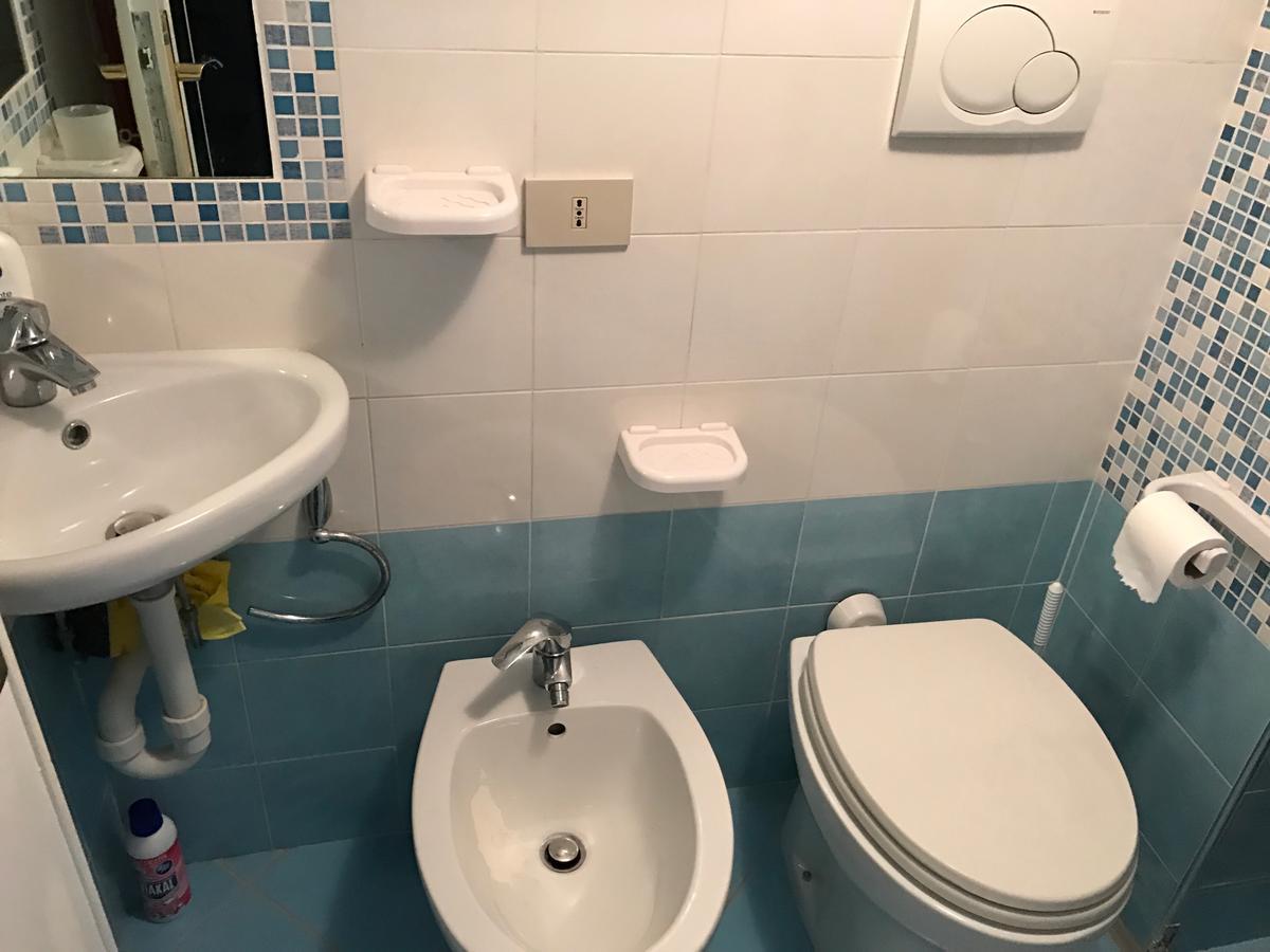 Flat Low Cost Sperlonga Bagian luar foto