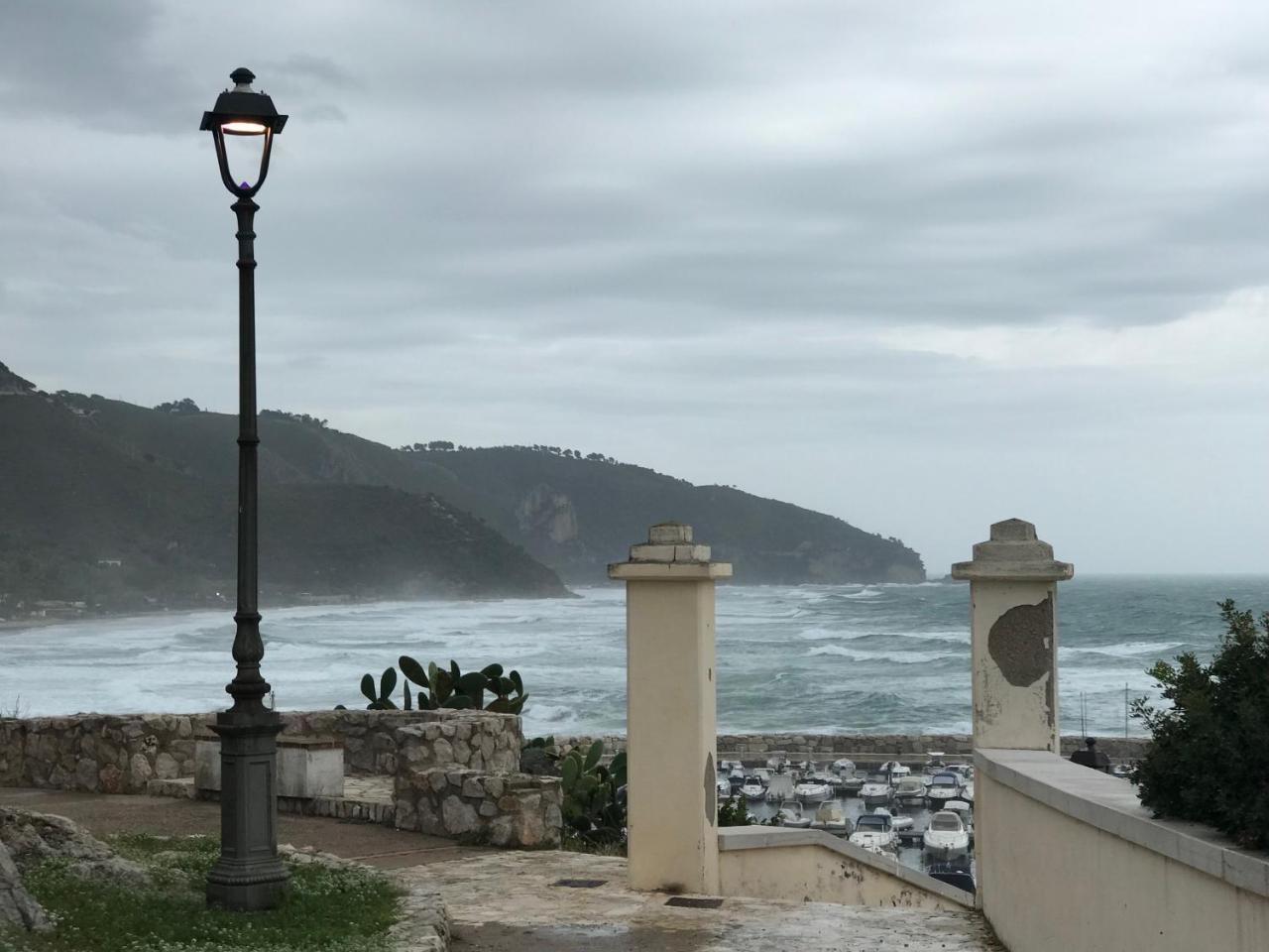 Flat Low Cost Sperlonga Bagian luar foto