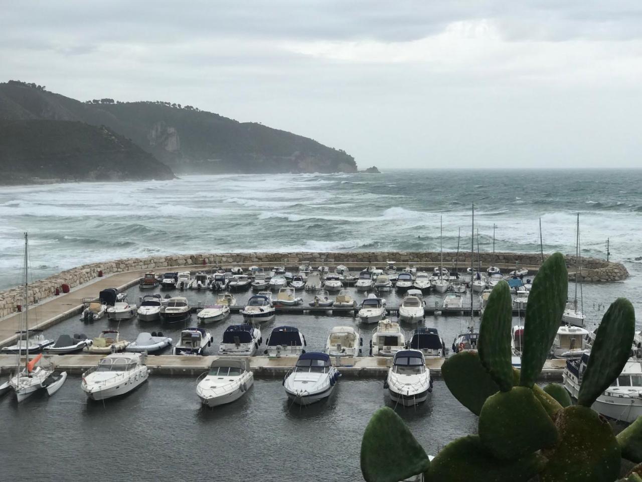 Flat Low Cost Sperlonga Bagian luar foto